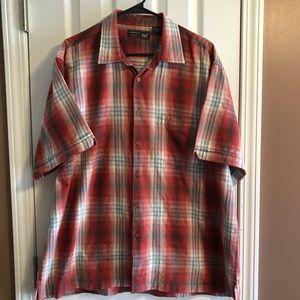 💜  Arrow plaid camp shirt